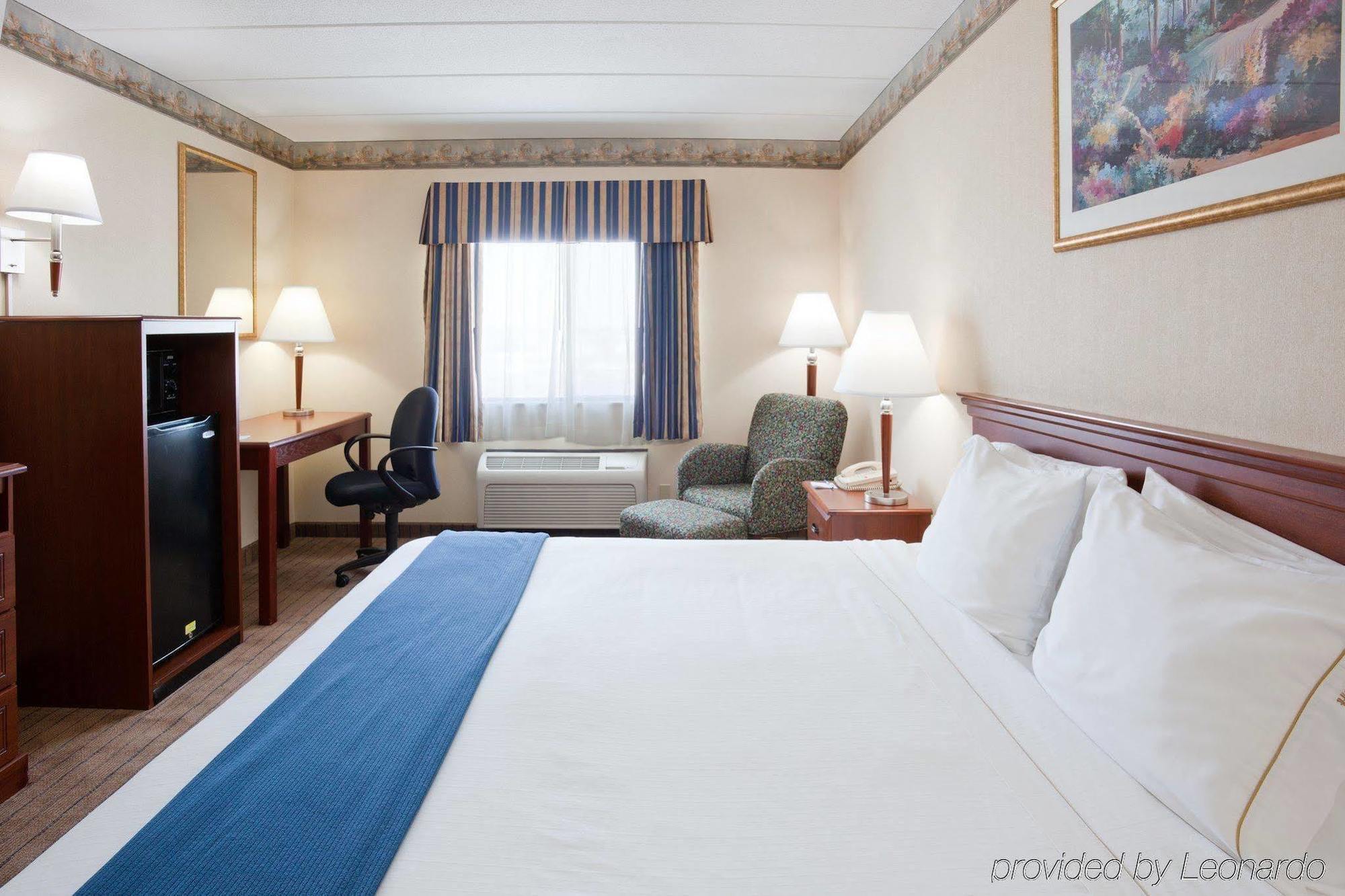 Holiday Inn Express Roseville-St. Paul By Ihg חדר תמונה